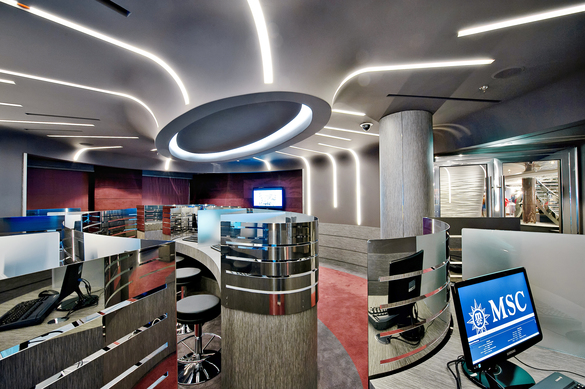 MSC Fantasia Class internet cafe.jpg